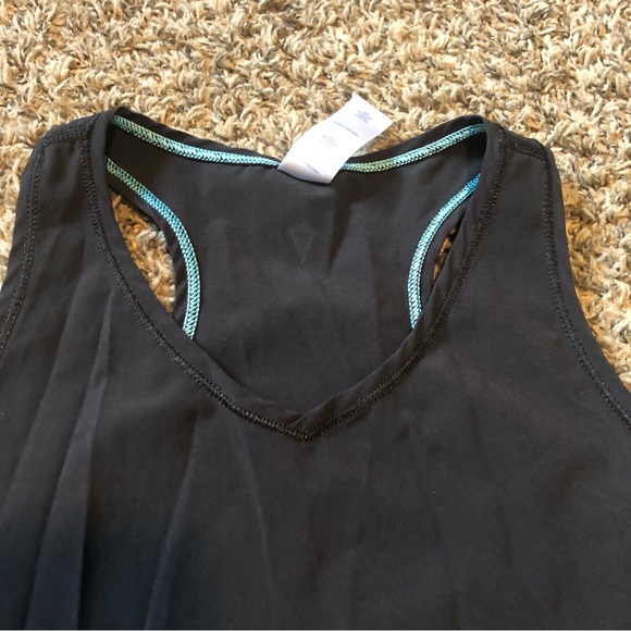 Ivivva Set Motion Tank Black V-Neck Laser Cut Back - Picture 4 of 10